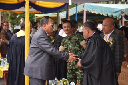 Bupati Dairi : Makna Paskah Harus Diimplementasikan Dalam Kehidupan Sehari-Hari